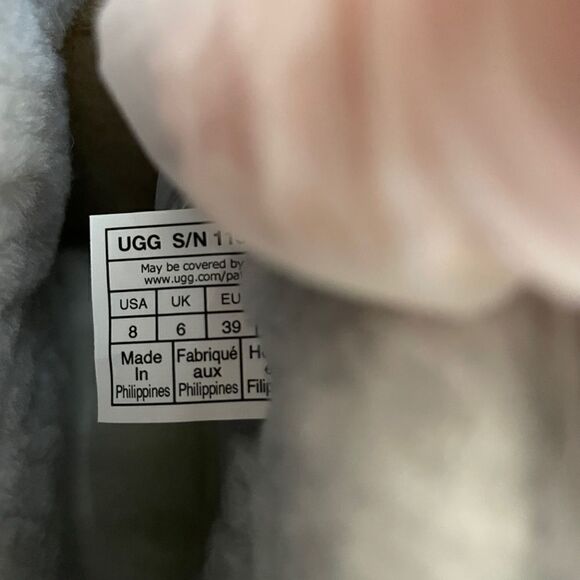 UGG Classic Mini Iridescent Glacier Grey Boots USA Women Size 8/UK 6/EU 39 - Picture 12 of 15